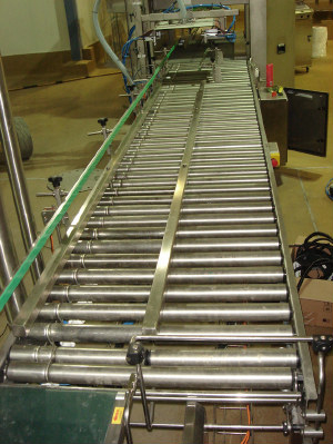 Stainless steel roller conveyors